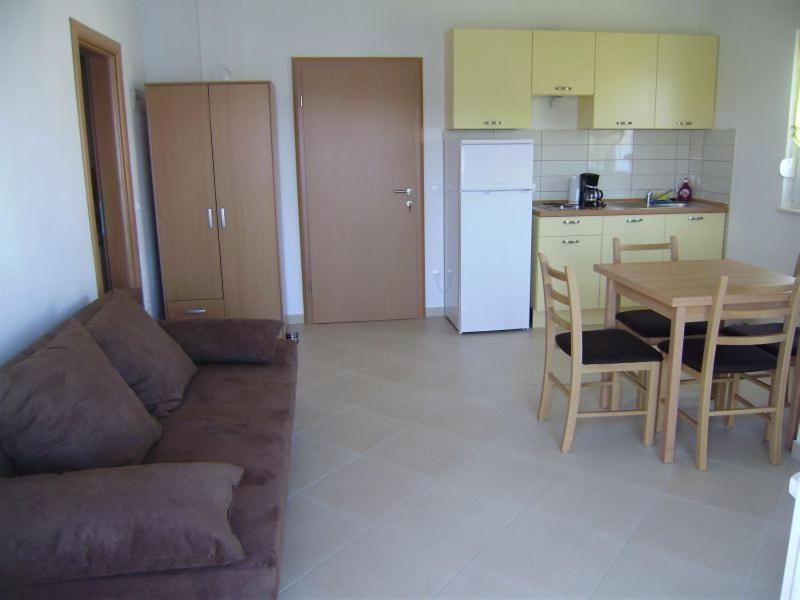 Apartments Roko โรกอซนิซา ภายนอก รูปภาพ