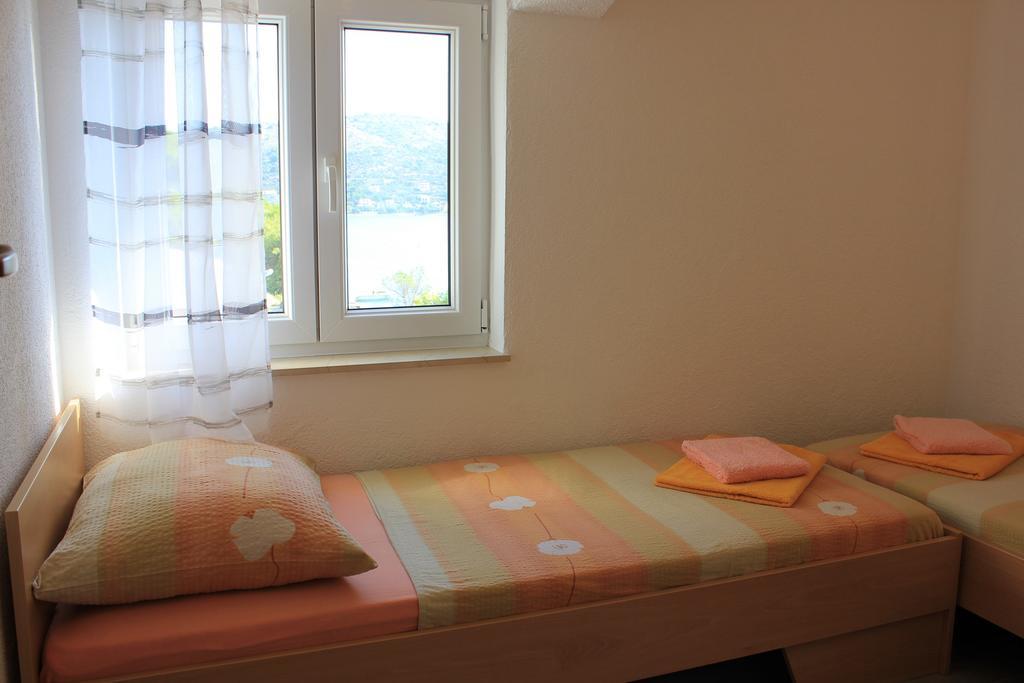Apartments Roko โรกอซนิซา ภายนอก รูปภาพ