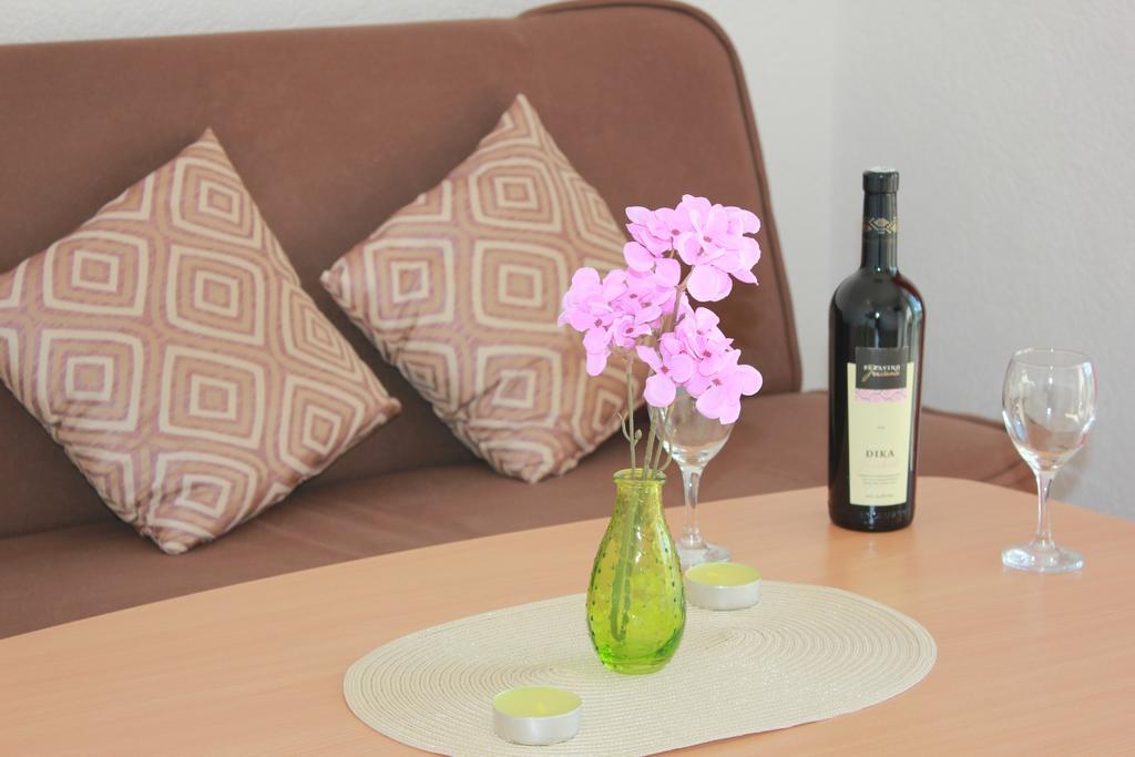 Apartments Roko โรกอซนิซา ภายนอก รูปภาพ